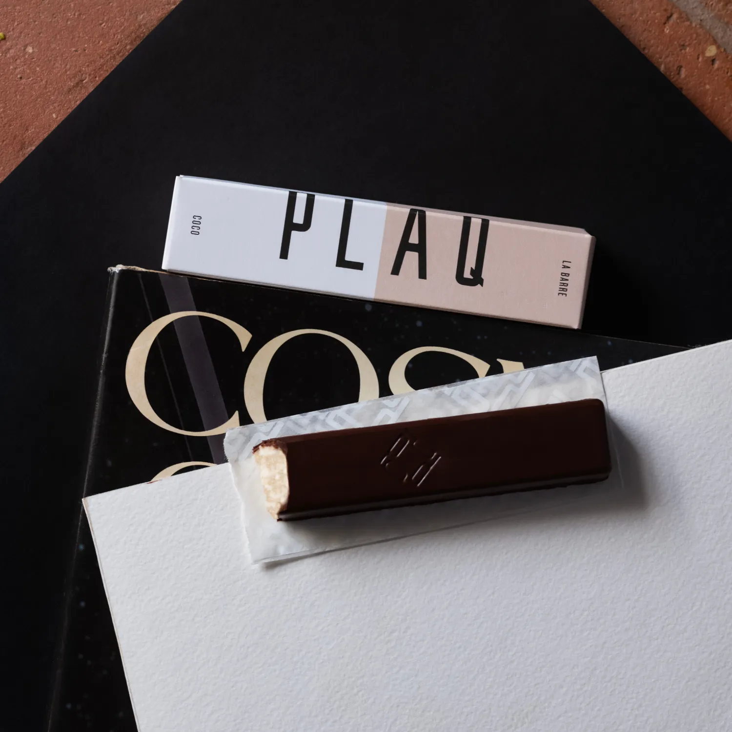 PLAQ La Barre Coco Enrobée Noir barre chocolat coco 76%