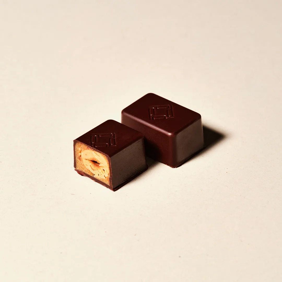 Plaq Boîte 40 Bonbons Noir Mix 4 Pralinés bonbons