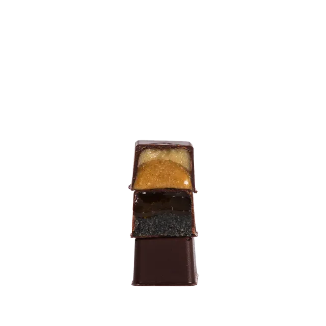 Plaq bonbons chocolat noir praliné caramel 16 pièces