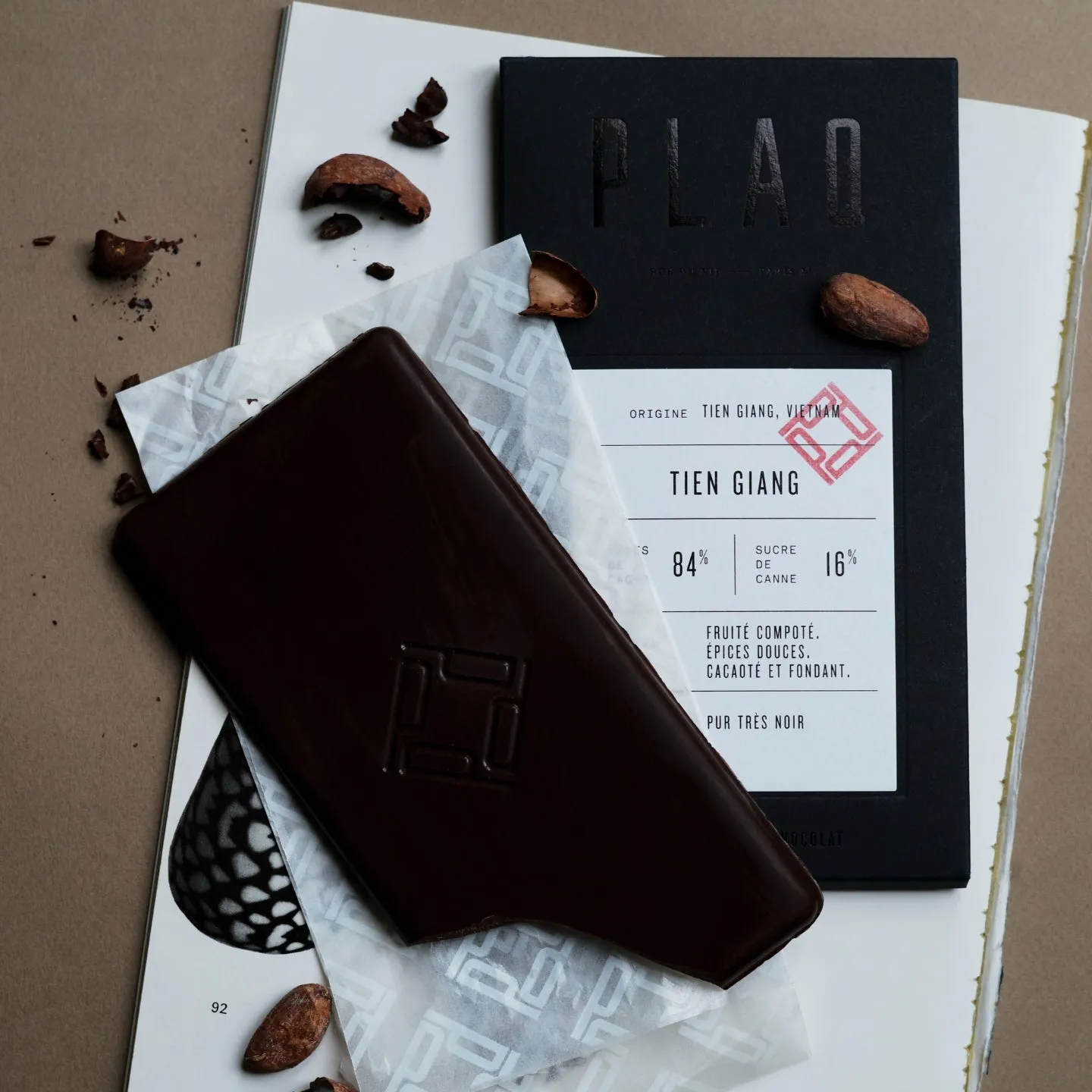 PLAQ Tien Giang 84% tablette chocolat noir fruité