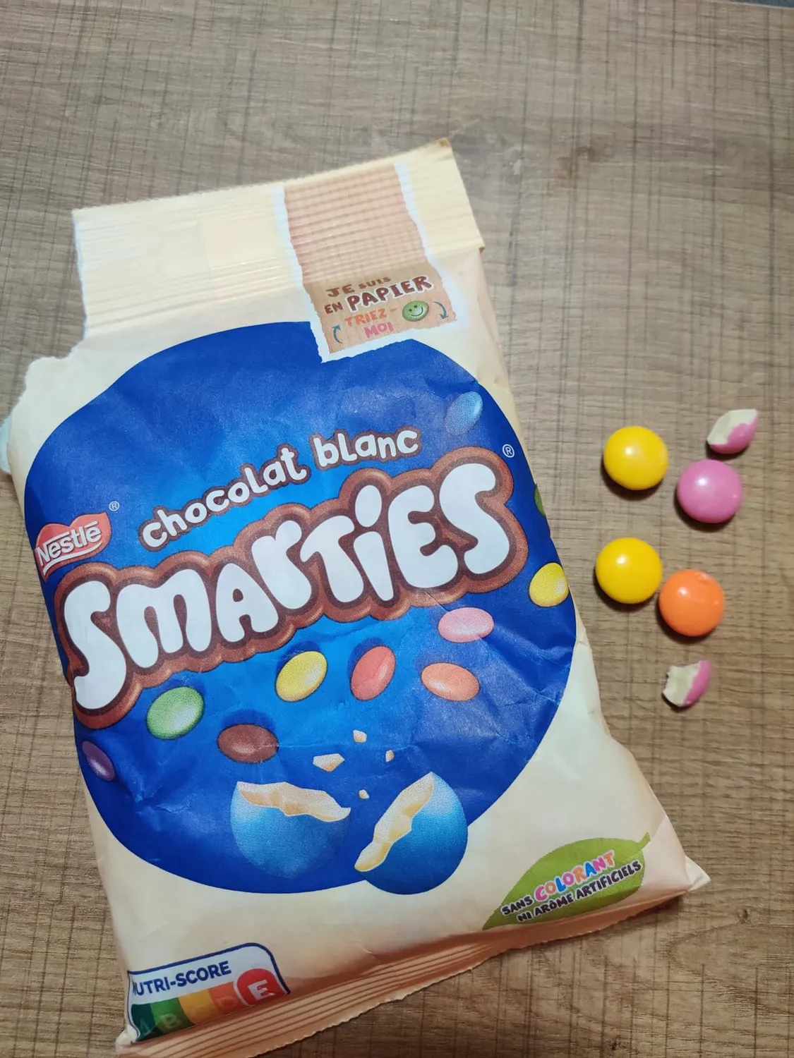 Smarties White billes chocolat blanc 250 g colorées