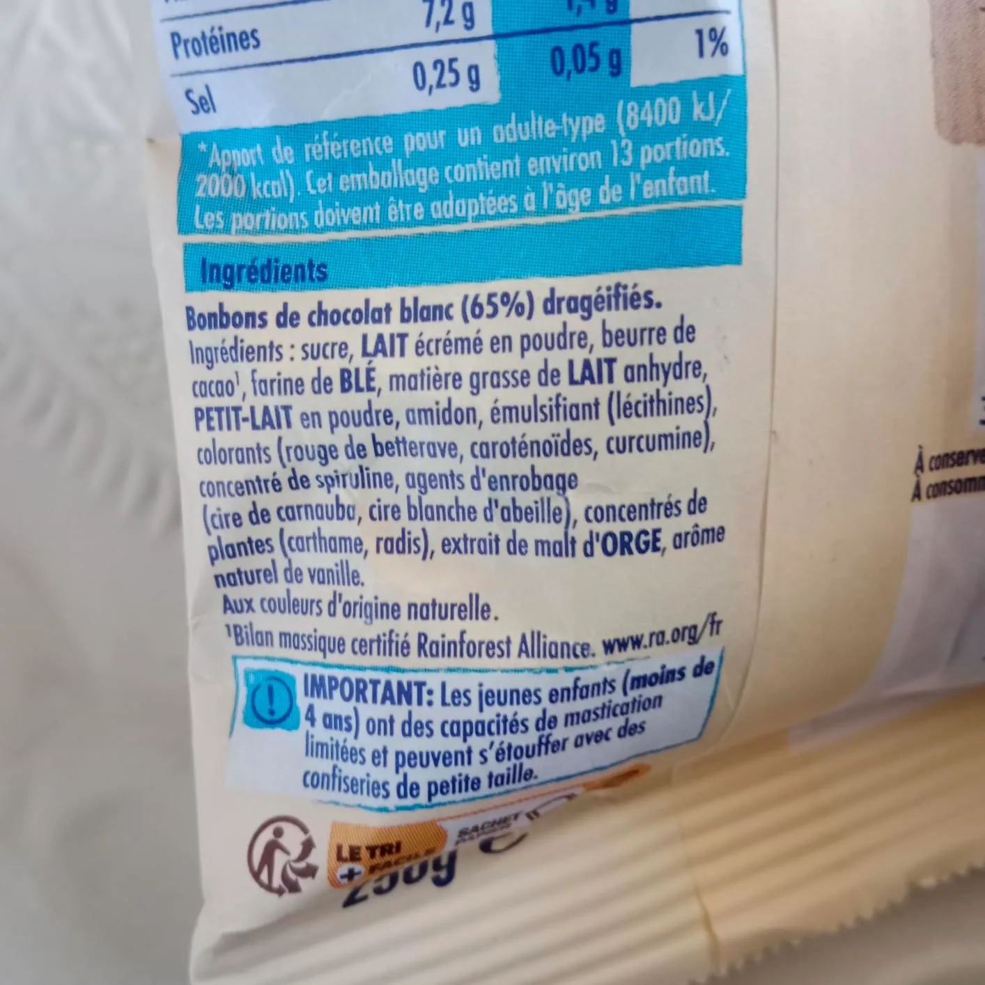 Smarties White billes chocolat blanc 250 g colorées