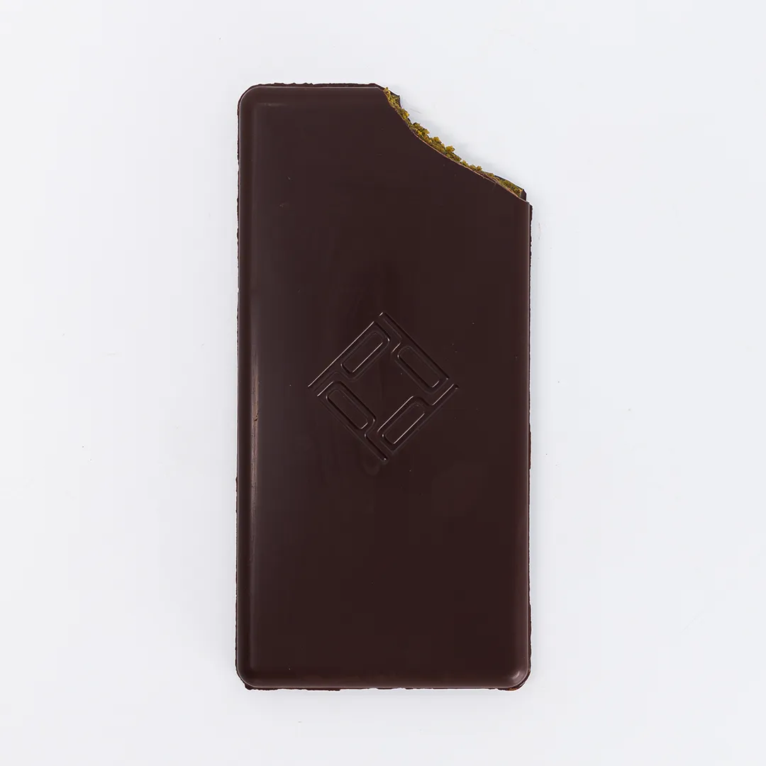 Plaq Kamili praliné pistaches tablette chocolat noir