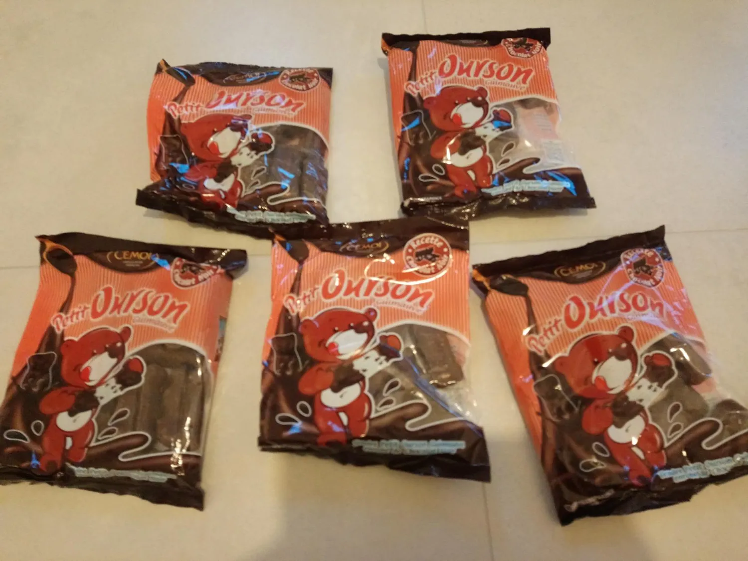 Cémoi Petit Ourson ourson guimauve noir 5x180 g intense