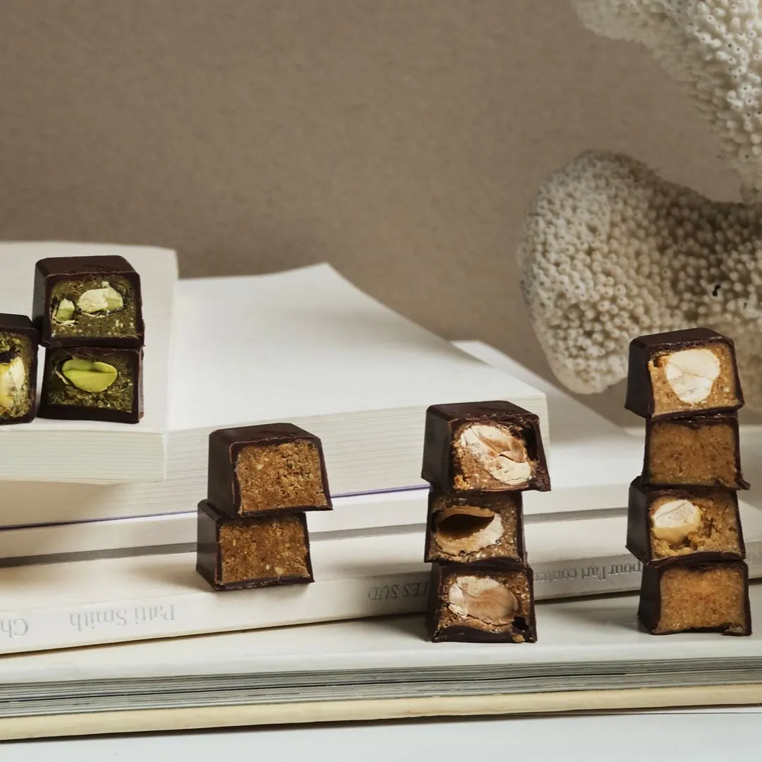 Plaq Boîte 40 Bonbons Noir Mix 4 Pralinés bonbons
